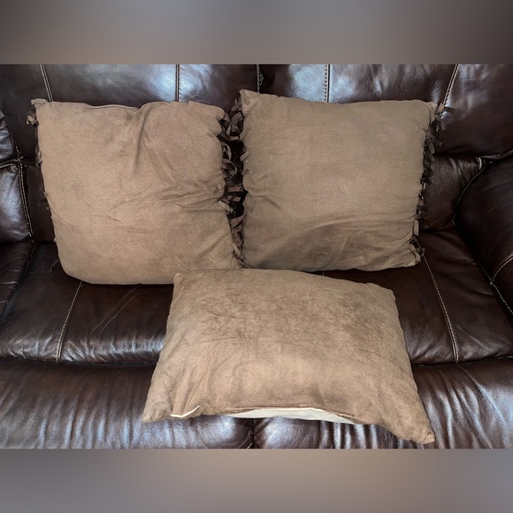 Rustic Pillow Set - Picture 4 of 4